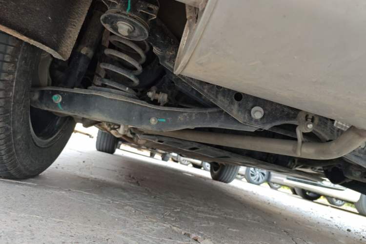 Used Wuling Xingguang S 2024 60km Advanced Version Chassis Rear Left