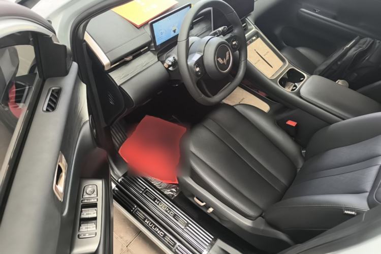 Used Wuling Xingguang S 2024 130 km Flagship Version Driver Seat