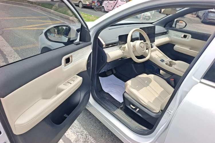 Used Wuling Xingguang S 2024 130 km Flagship Version Driver Seat