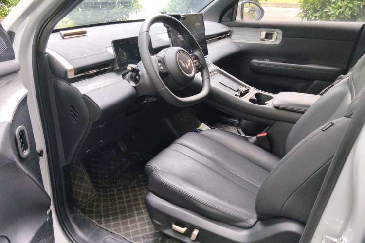 Used Wuling Xingguang S 2024 130km Flagship Version Driver Seat