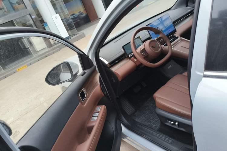Used Wuling Xingguang S 2024 130 km Flagship Version Driver Seat