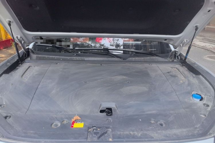 Used Wuling Xingguang S 2024 510 km Flagship Version Engine Bay
