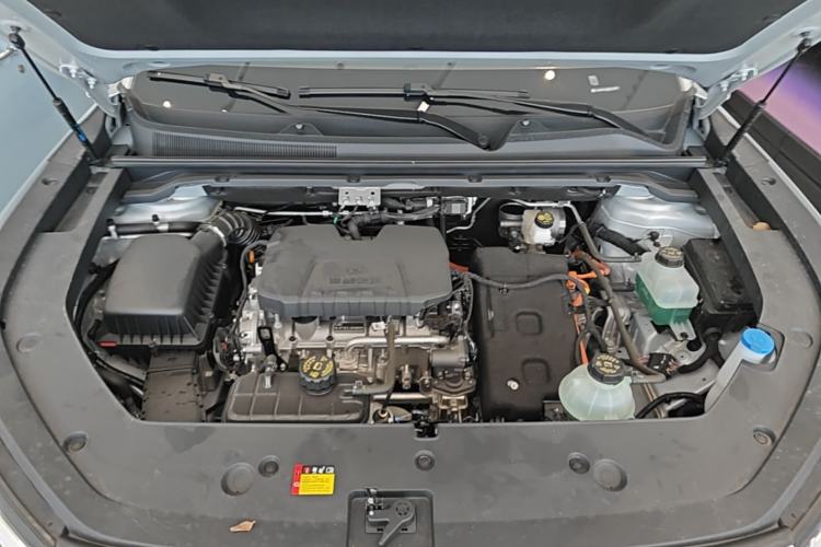 Used Wuling Xingguang S 2024 130 km Flagship Version Engine Bay