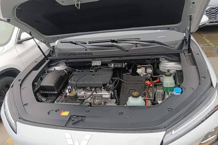 Used Wuling Xingguang S 2024 130 km Flagship Version Engine Bay
