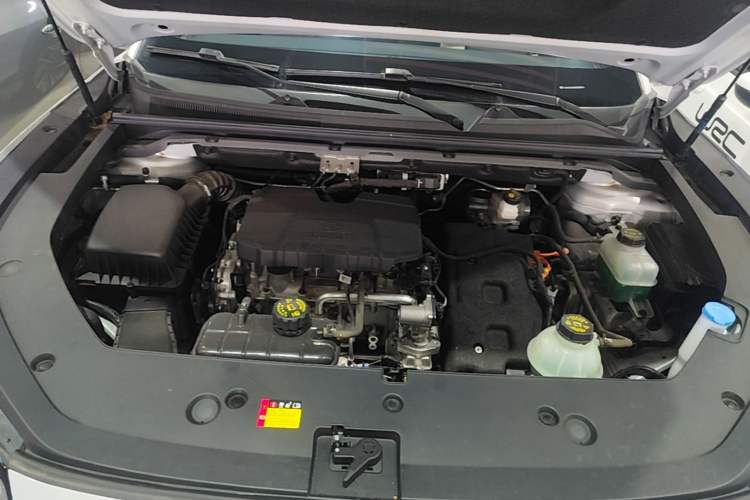 Used Wuling Xingguang S 2024 130 km Flagship Version Engine Bay