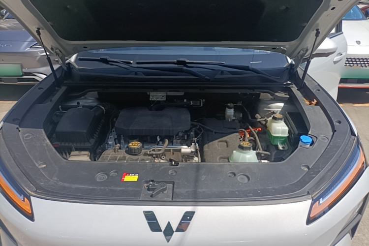 Used Wuling Xingguang S 2024 130 km Flagship Version Engine Bay