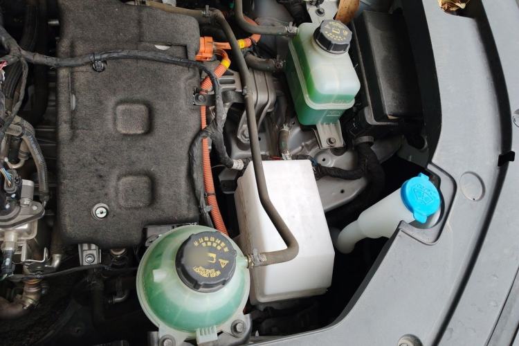 Used Wuling Xingguang S 2024 130km Flagship Version Engine Bay Left