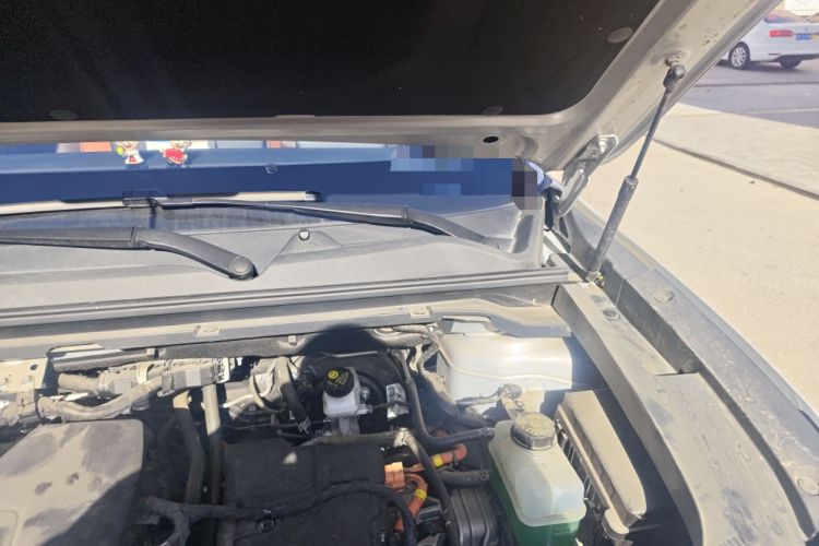 Used Wuling Xingguang S 2024 60km Advanced Version Engine Bay Left