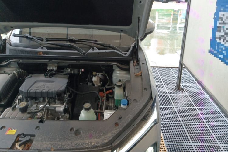 Used Wuling Xingguang S 2024 130km Flagship Version Engine Bay Left