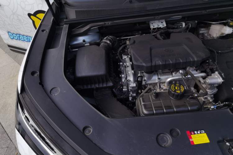 Used Wuling Xingguang S 2024 130 km Flagship Version Engine Bay Right