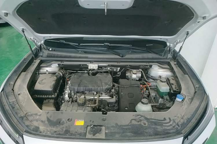 Used Wuling Xingguang S 2024 130 km Flagship Version Engine Bay