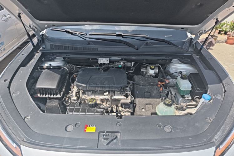 Used Wuling Xingguang S 2024 130 km Flagship Version Engine Bay