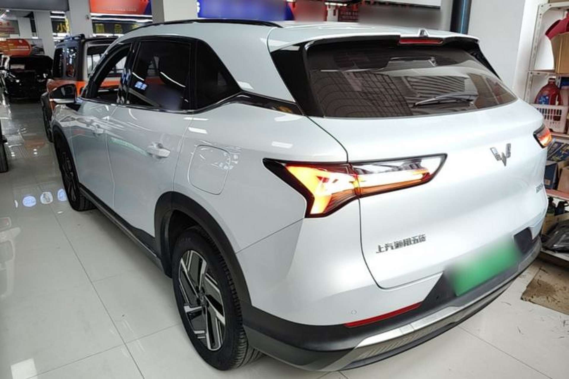 Used Wuling Xingguang S 2024 130 km Flagship Version Exterior 2
