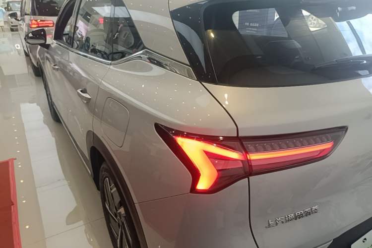 Used Wuling Xingguang S 2024 510 km Flagship Version Exterior 2