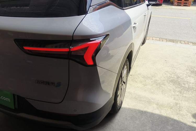 Used Wuling Xingguang S 2024 510 km Flagship Version Exterior 3