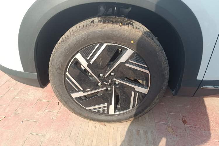 Used Wuling Xingguang S 2024 130 km Flagship Version Exterior 3