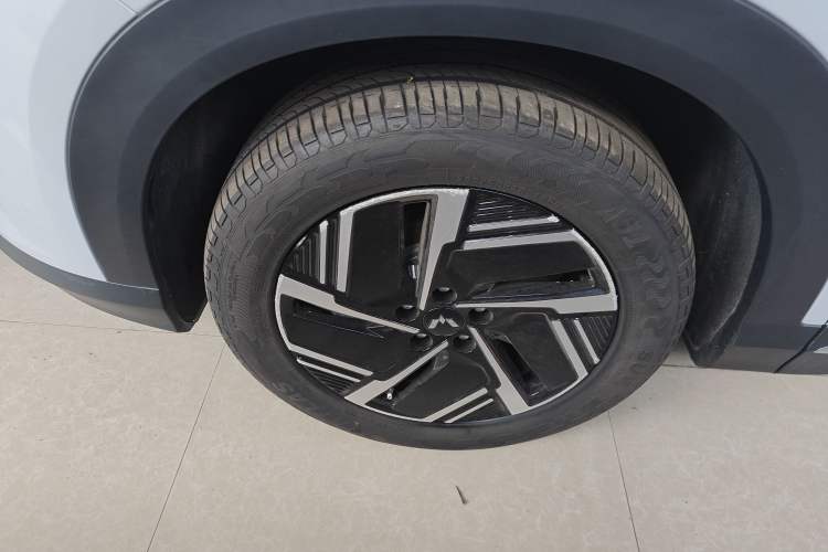 Used Wuling Xingguang S 2024 130km Flagship Version Exterior 4