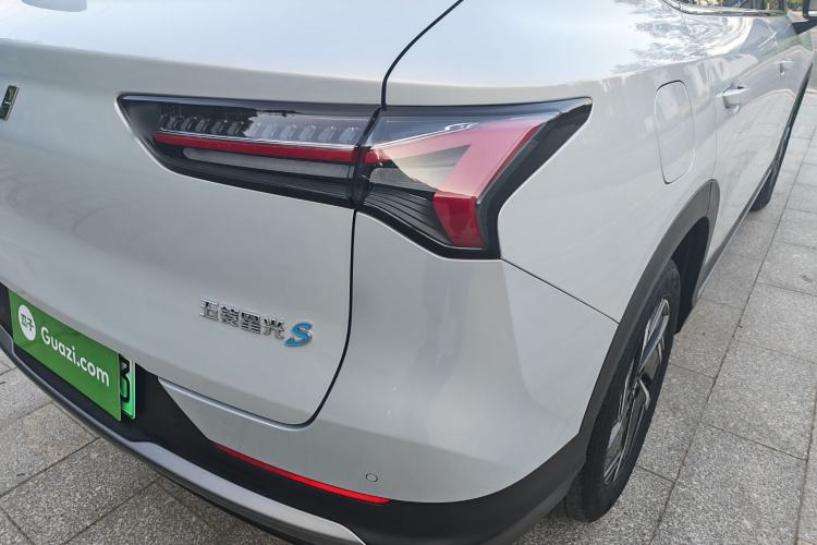 Used Wuling Xingguang S 2024 130 km Flagship Version Exterior 4
