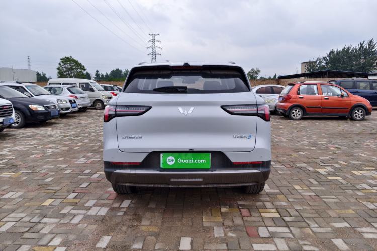 Used Wuling Xingguang S 2024 130 km Flagship Version Exterior 4