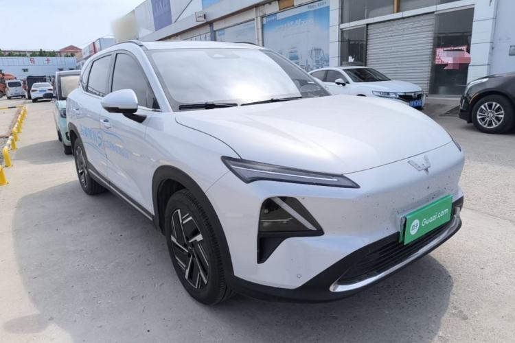 Used Wuling Xingguang S 2024 130 km Flagship Version Front Right 45 Deg