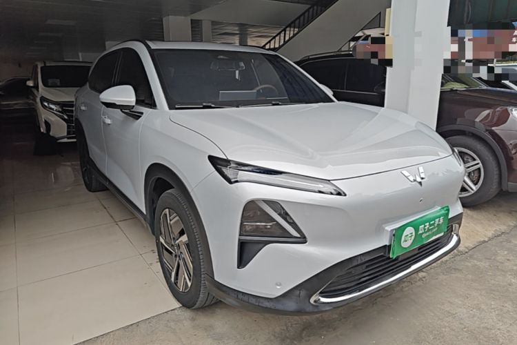 Used Wuling Xingguang S 2024 130 km Flagship Version Front Right 45 Deg