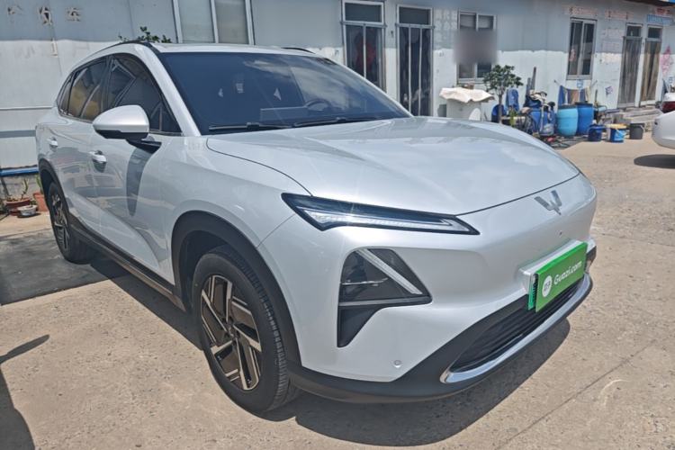 Used Wuling Xingguang S 2024 130 km Flagship Version Front Right 45 Deg