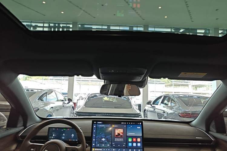 Used Wuling Xingguang S 2024 130 km Flagship Version Headliner