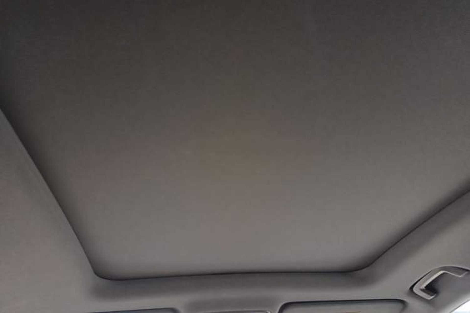 Used Wuling Xingguang S 2024 130 km Flagship Version Headliner