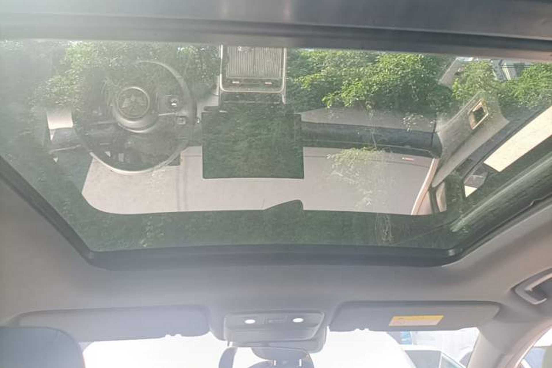Used Wuling Xingguang S 2024 130 km Flagship Version Headliner