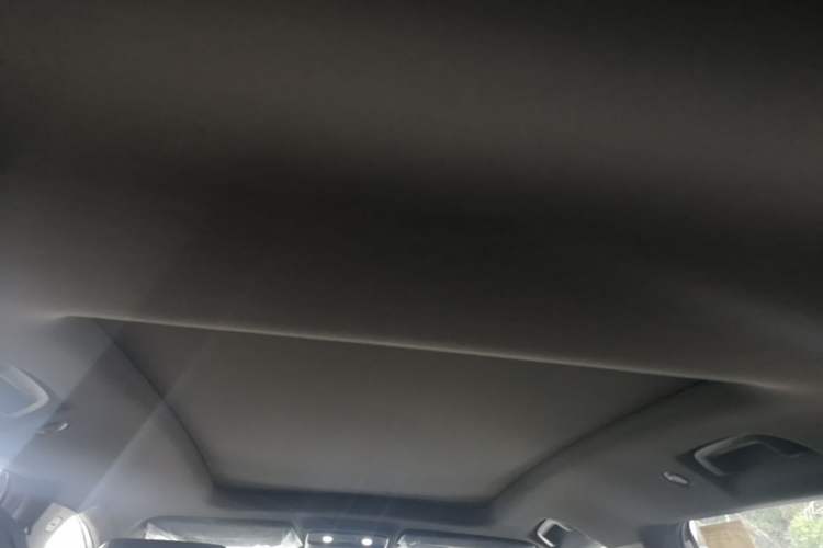 Used Wuling Xingguang S 2024 510 km Flagship Version Headliner