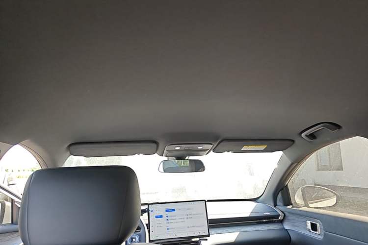 Used Wuling Xingguang S 2024 130km Flagship Version Headliner