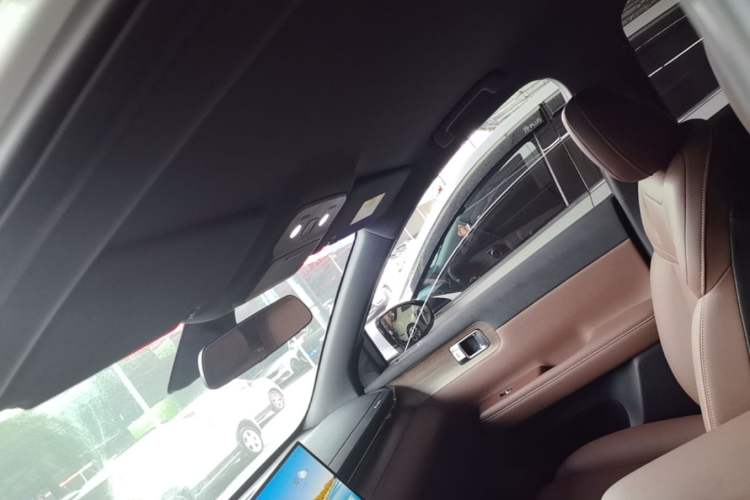 Used Wuling Xingguang S 2024 130km Flagship Version Headliner