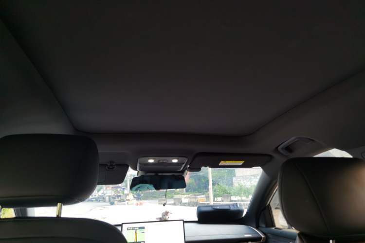 Used Wuling Xingguang S 2024 130 km Flagship Version Headliner