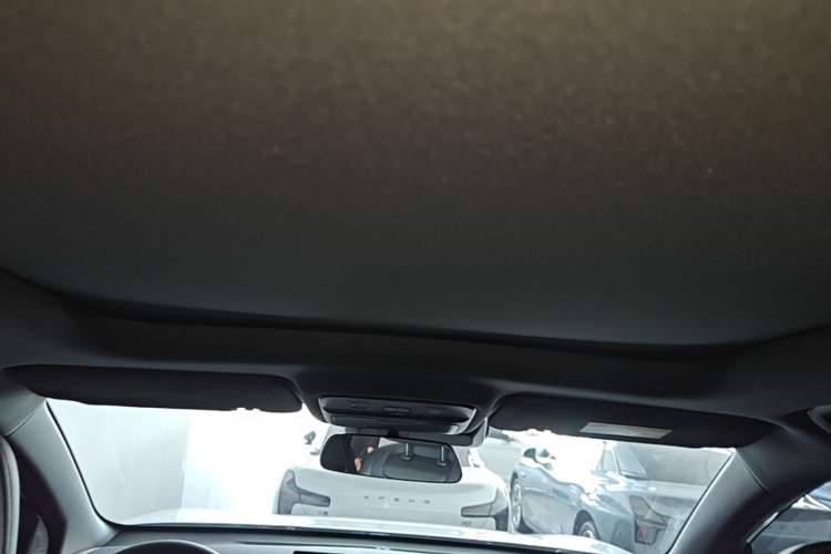 Used Wuling Xingguang S 2024 130 km Flagship Version Headliner