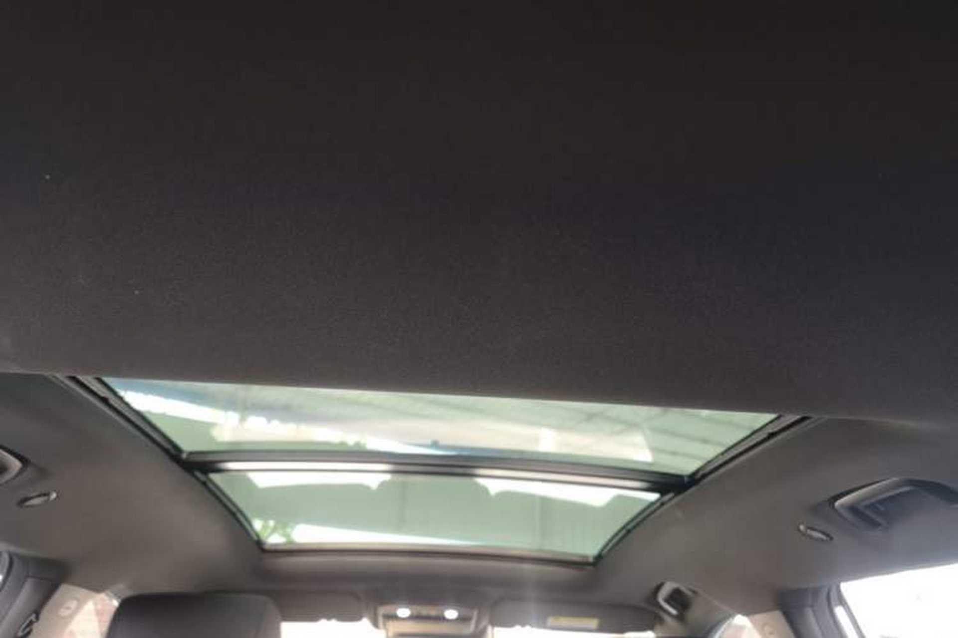 Used Wuling Xingguang S 2024 130 km Flagship Version Headliner