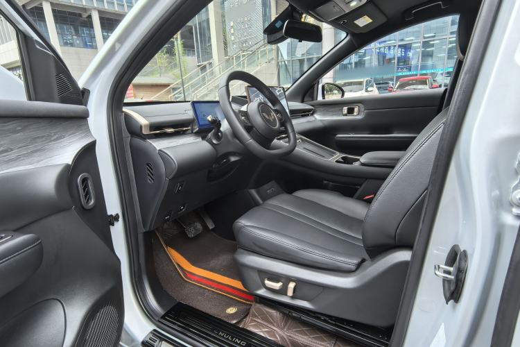 Used Wuling Xingguang S 2024 510km Flagship Edition Interior 1
