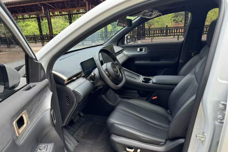 Used Wuling Xingguang S 2024 510 km Flagship Version Interior 1