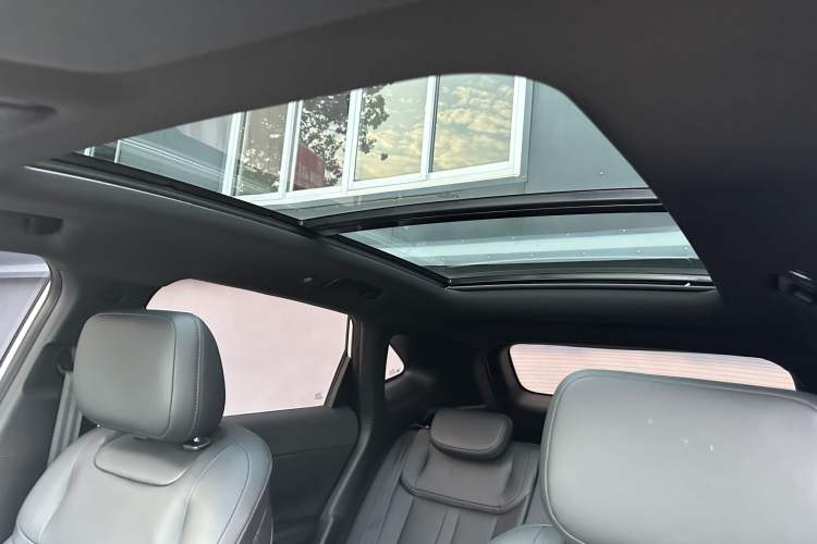 Used Wuling Xingguang S 2024 510 km Flagship Version Interior 10
