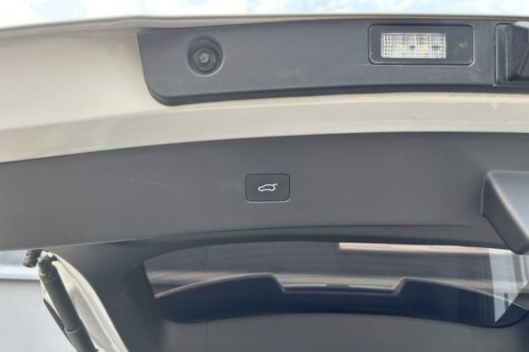 Used Wuling Xingguang S 2024 510 km Flagship Version Interior 13