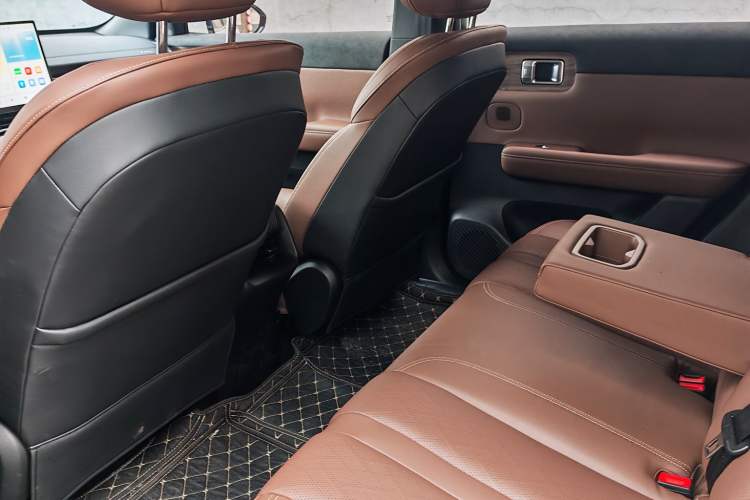 Used Wuling Xingguang S 2024 130 km Flagship Version Interior 2