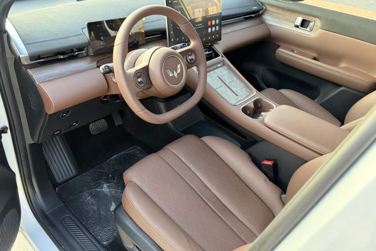 Used Wuling Xingguang S 2024 130 km Flagship Version Interior 2