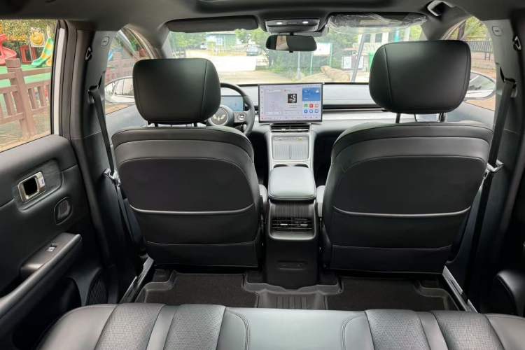 Used Wuling Xingguang S 2024 510 km Flagship Version Interior 2