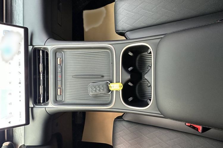 Used Wuling Xingguang S 2024 510 km Flagship Version Interior 3