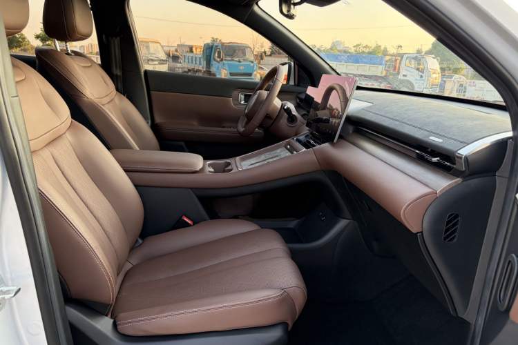 Used Wuling Xingguang S 2024 130 km Flagship Version Interior 4