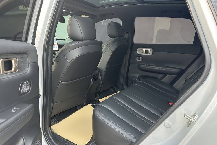 Used Wuling Xingguang S 2024 510 km Flagship Version Interior 5