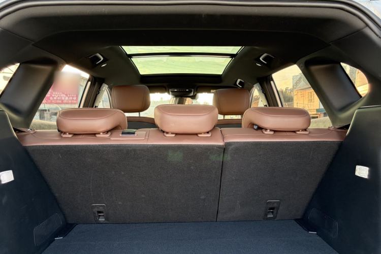 Used Wuling Xingguang S 2024 130 km Flagship Version Interior 8