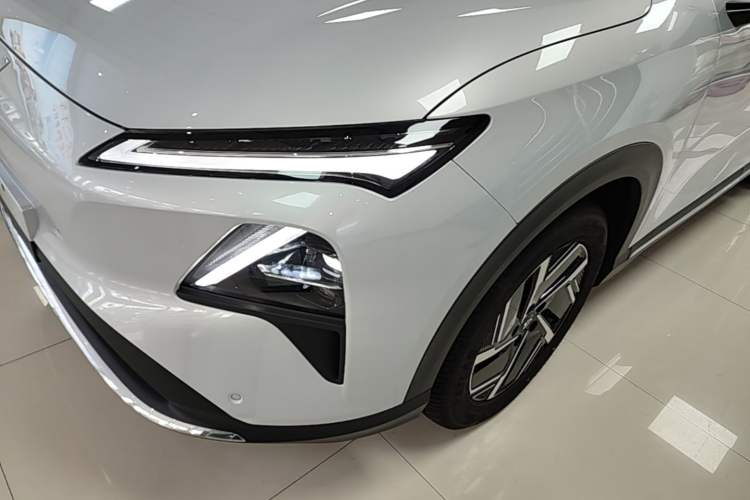 Used Wuling Xingguang S 2024 510 km Flagship Version Left Front Headlight