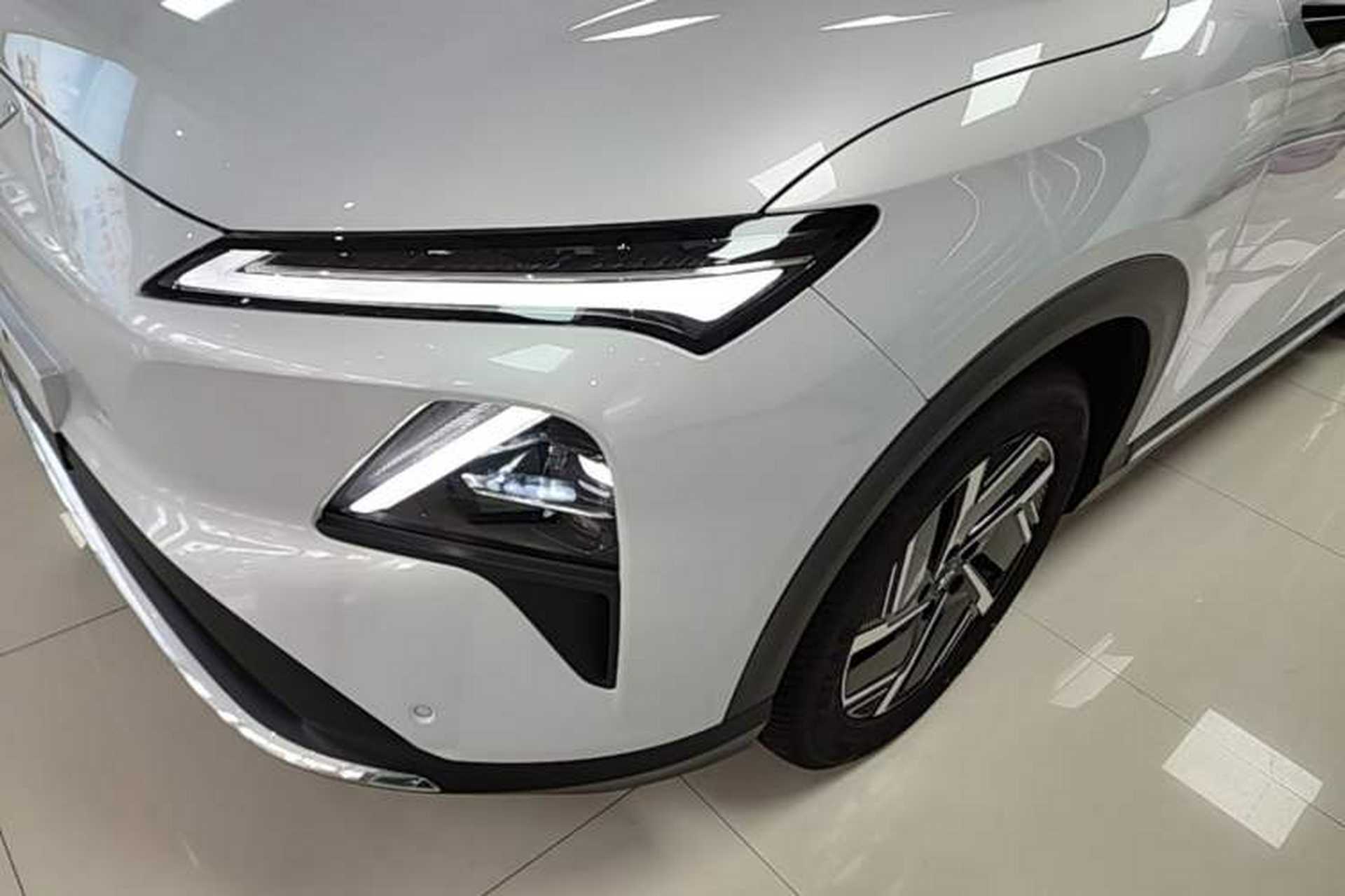 Used Wuling Xingguang S 2024 510 km Flagship Version Left Front Headlight