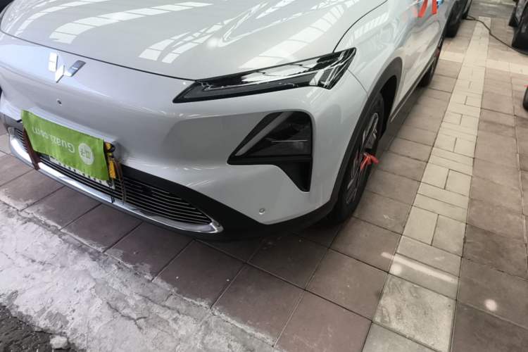 Used Wuling Xingguang S 2024 130 km Flagship Version Left Front Headlight