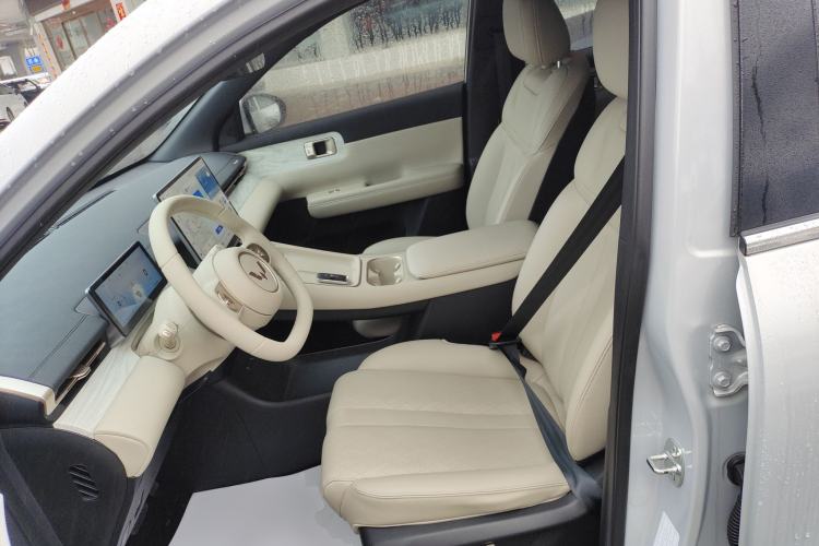 Used Wuling Xingguang S 2024 510 km Flagship Version Left Front Seat